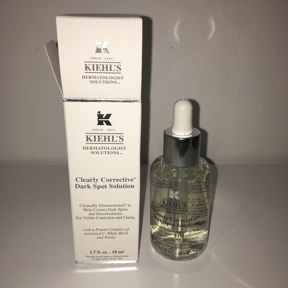 Kiehl’s clearly corrective dark spot solution
